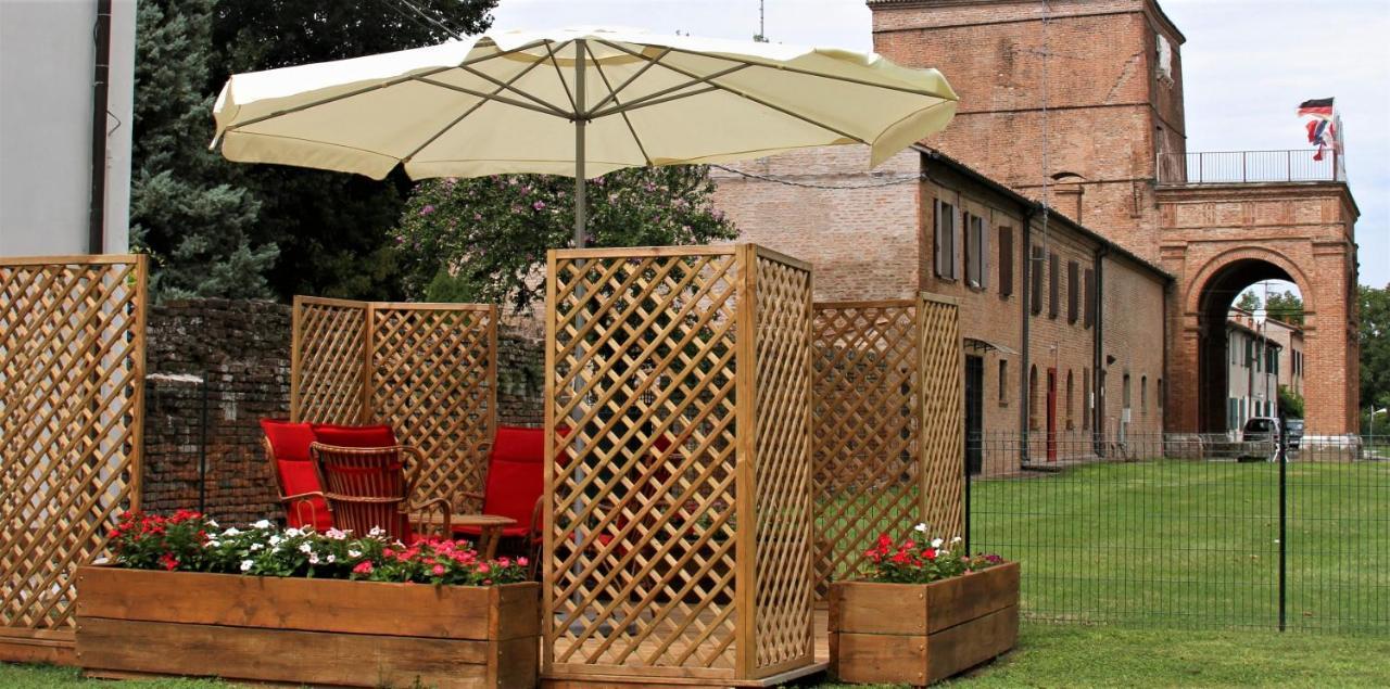 B&B Le Stanze Del Belriguardo Voghiera Экстерьер фото